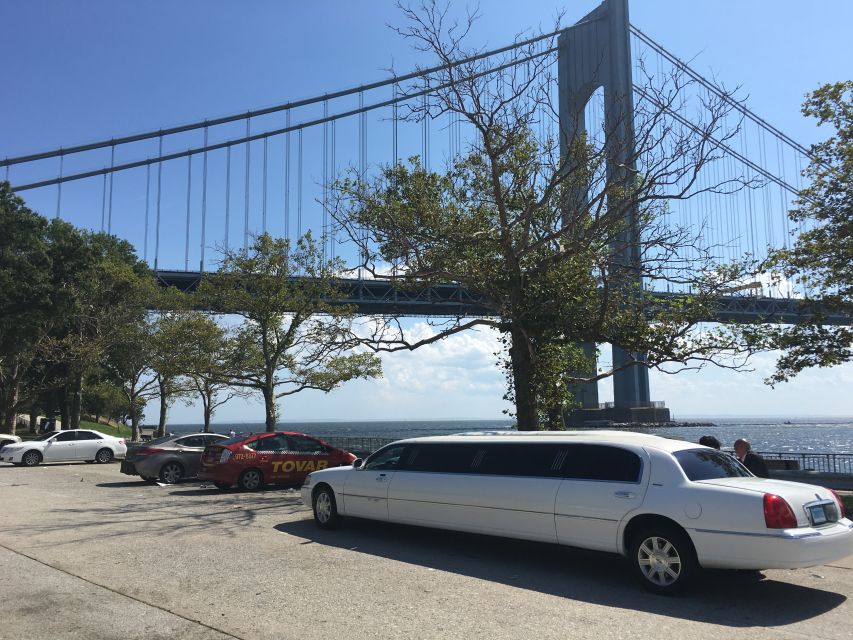 New York City: JFK Airport Private Limousine Transfer - Luggage rules can change the vehicle