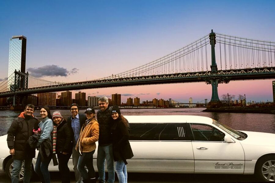 New York City: Private Manhattan Limousine Tour - Night views and daytime sightseeing