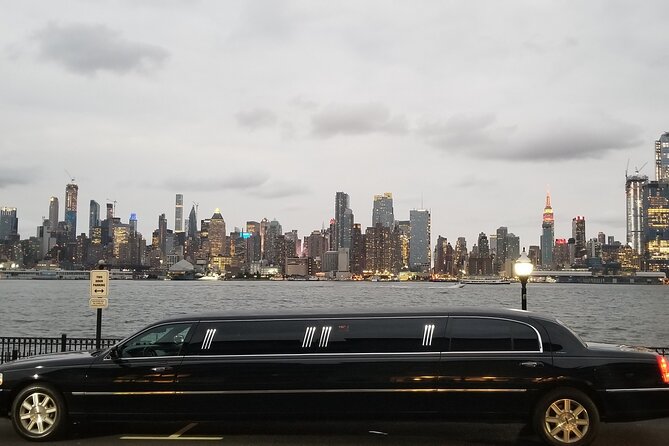 Newark (EWR) Airport Stretch Limo Service To NYC - The service record: strong on care, less clear on punctuality