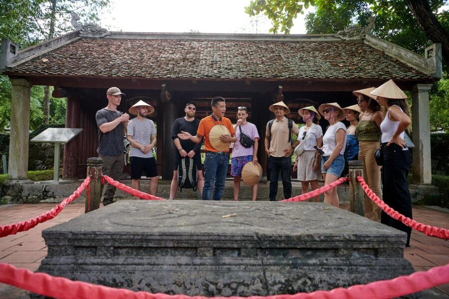 Ninh Binh 1 Day,HoaLu-Tam Coc-Mua Cave,Buffet Lunch,Limo Bus - A 45-minute bicycle ride through village country