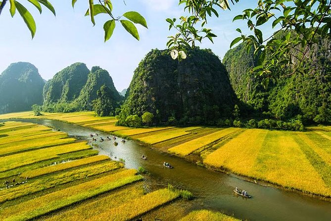 Ninh Binh 1 Day Trip With Mua Cave and Dragon Mountain Hiking - Hoa Lu’s old temples and early Vietnam