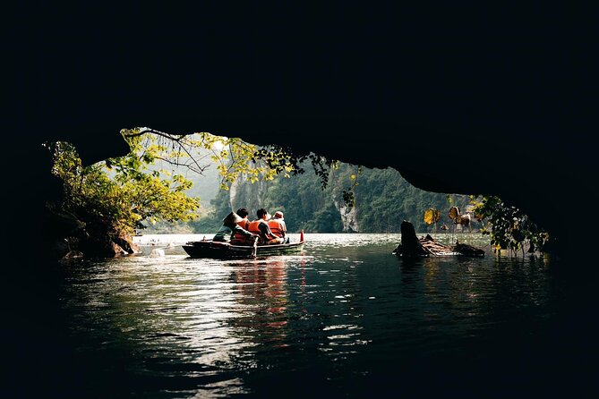 Ninh Binh Full Day Tour from Hanoi by Limousine - Lunch, transport, and the real value of $84