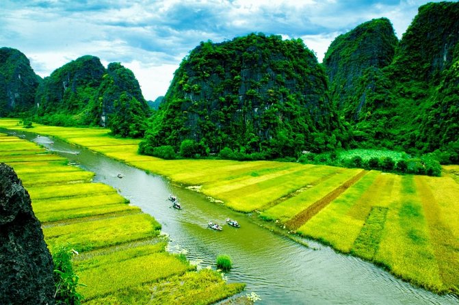 Ninh Binh Luxury Tour 2 Days 1 night by limousine See Hidden Gems - A comfortable start from Hanoi