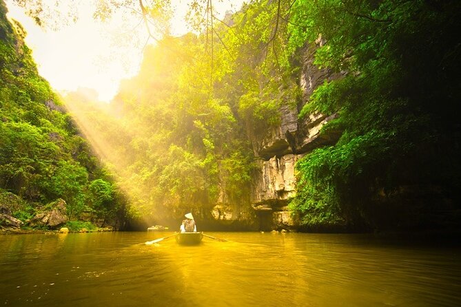 Ninh Binh Tour Hoa Lu Tam Coc Full Day: Biking,Boating,Tickets,Lunch, Limousine - Why this Ninh Binh day trip works for first-time visitors