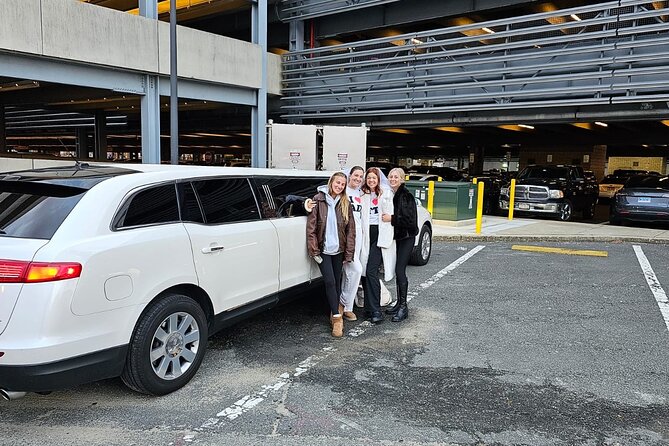 NYC Limousine Tour (New York "NYC Limo Tour" Limo, SUV Or Van ) - The drivers who shape the experience