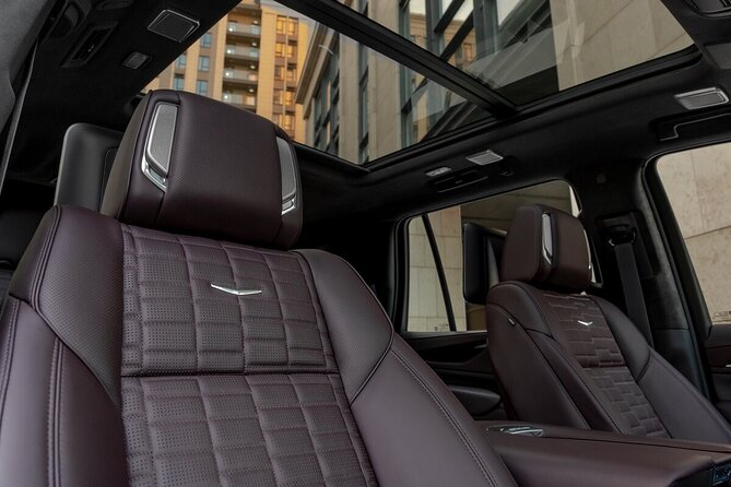 NYC VIP Private Luxury airport arrival ride by Stretch Limousine - Choosing between a sedan, SUV, van, and limousine