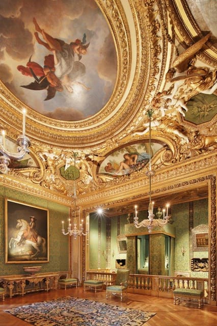Paris: Candlelit Dinner at Vaux-le-Vicomte by Limousine - Is the $1,045 price good value?
