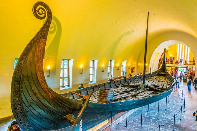 Private 5-hrs Oslo Exclusive Driverguide Luxury Limo/Van-Tour incl Museums - Ekebergparken for Oslo’s Best Quick Overview