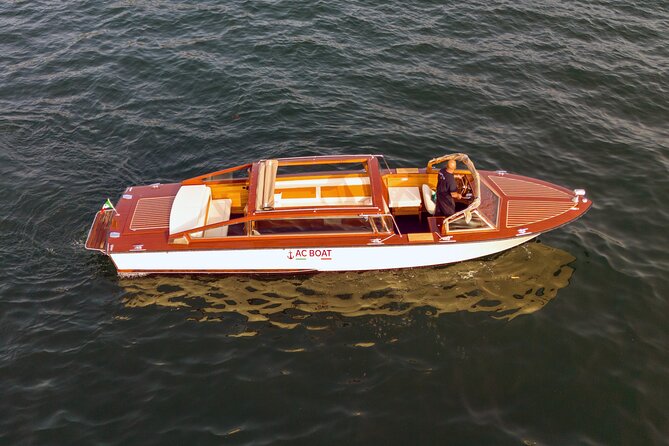 Private Boat Tour on Lake Como with Venetian Limousine - What the two-hour pace feels like