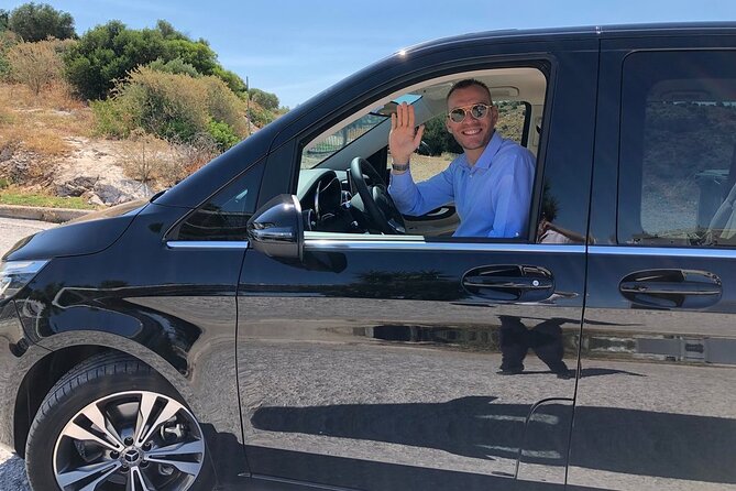 Private Limo Transfer From ATH Airport To Athens/Pireaus/Suburbs - Key points before you book