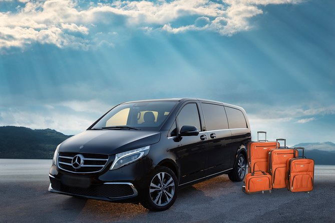 Private Limo Transfer From ATH Airport To Athens/Pireaus/Suburbs - What the driver adds to the ride