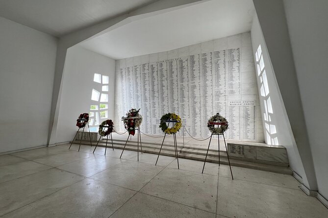 Private "Limousine" USS Arizona Memorial & Cultural Honolulu Tour - The storytelling is a central part of the value