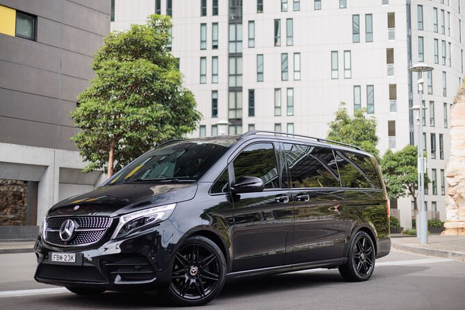 Private Luxury Airport Transfer with Limousine - Why the advance SMS matters