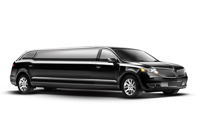 Private NYC tour by stretch limousine, choose 3 or 5-hour options - SoHo, Little Italy, and Chinatown