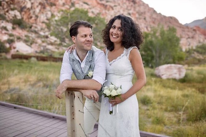 Red Rock Canyon Wedding by Private Limousine - Timing, weather, and service quality