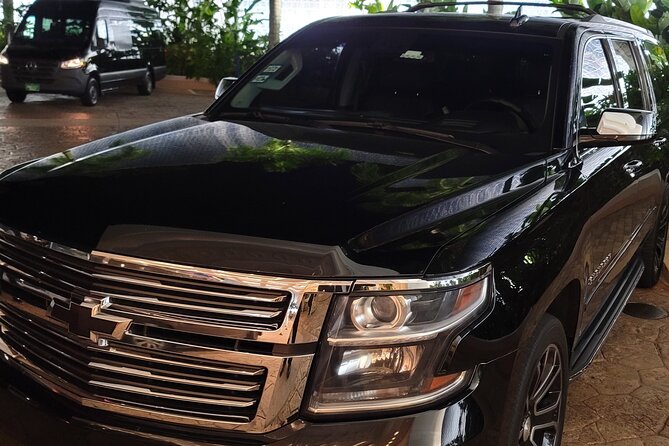 Round trip Airport Private Transfer (Nassau Limousine) - What the $160 Price Really Buys