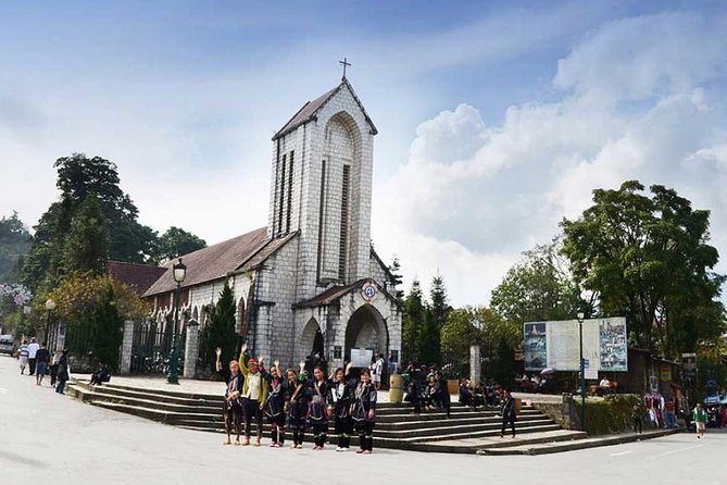 Sa Pa 2-Day Moderate Trek and Homestay Limousine Tour from Hanoi - Who will enjoy this tour most