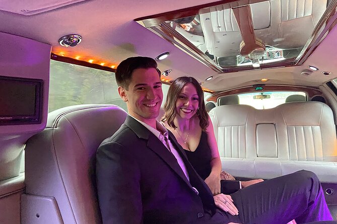 Stretch Limo Private Day & Night Custom Tours of Washington DC - A VIP start with practical pickup
