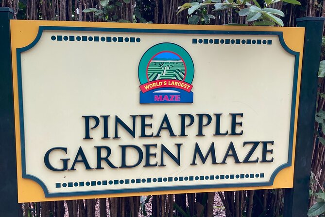 "The Dole Plantation" & "North Shore" Private Limousine VIP Tour! - Haleiwa, shrimp trucks, and a taste of the North Shore