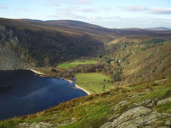 Tour Wicklow Mountains National Park in a limo with private guide - Key points to know before booking