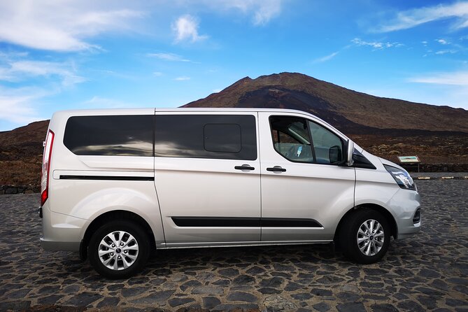 Volcano Teide Day & Sunset by Limousine. Small group. - The guide can shape the whole outing